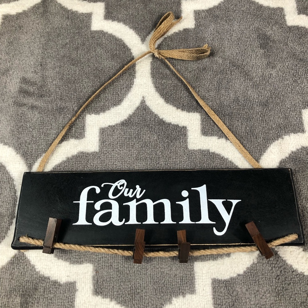 Mud pie Our Family Wood Home Decor Burlap Clothes Pins Hang Pictures Art